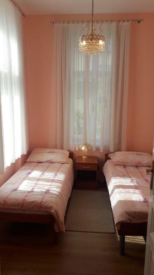 Apartments Villa Atta Abbazia Esterno foto