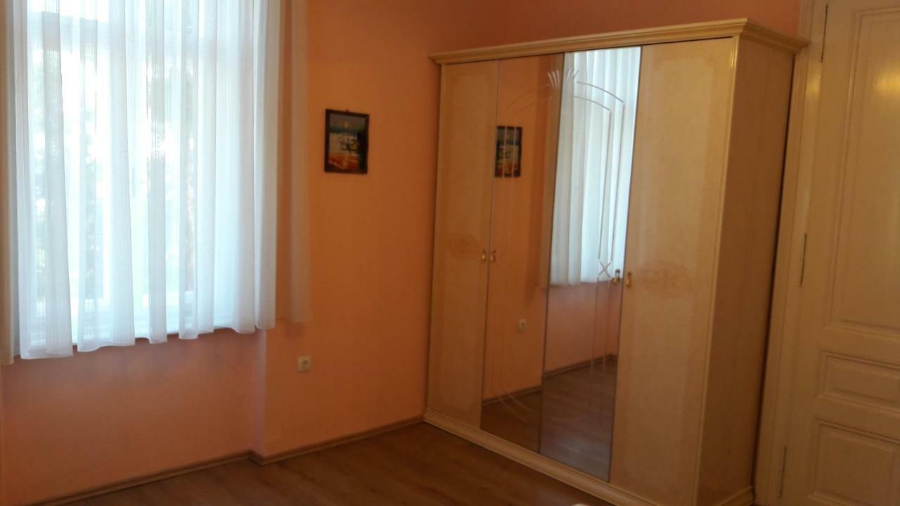 Apartments Villa Atta Abbazia Esterno foto